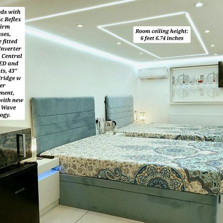 Air Conditioned Modern Double Bed Room With Private Attached Bathroom - Free Parking - Near London Heathrow Airport & Southall Broadway Exteriör bild